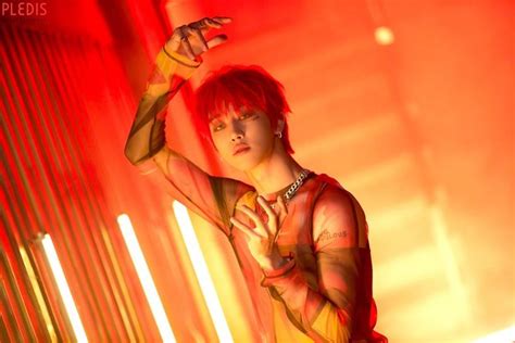 SEVENTEEN HOT MV BEHIND PICS Seventeen The Seventeen Minghao Seventeen