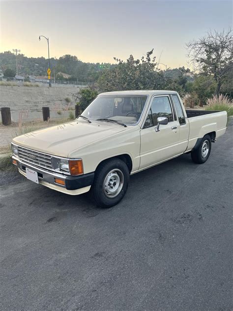 My ‘85 Pickup : r/ToyotaPickup