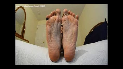 TAL Returns GIGANTIC Athletic SOLES MOV Amateur Soles Giantess And Footjobs Clips4sale