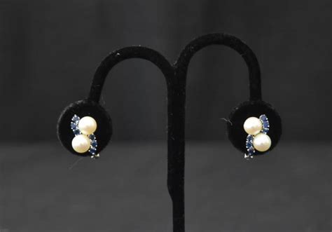 Pr 14kt White Gold Pearl And Sapphire Earrings