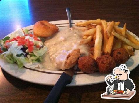 Menu At River Smiths Chicken And Catfish Restaurant Lubbock 406 Avenue Q