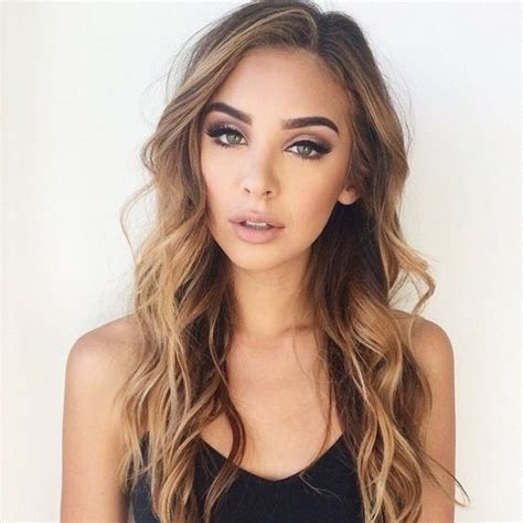 Por qué tus días de escuela necesitan un maquillaje nude Es la Moda