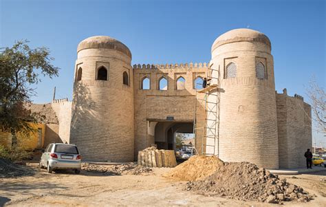 Eastern Gate Khazaraspdarvaza Of Khiva Stock Photo - Download Image Now ...