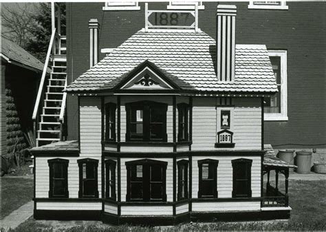 City planners explain the complex history of old huntingdon st 17