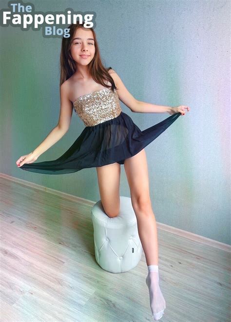 Sunny Emily Yellowmood Emily Teen Model Sunnyemy Nude Leaks OnlyFans Photo TheFappening