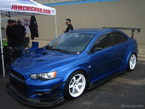 Blue Mitsubishi Lancer Evo X Benlevy