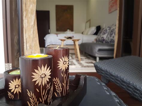 Where to stay in Singapore on a budget? — 7 affordable, best budget ...
