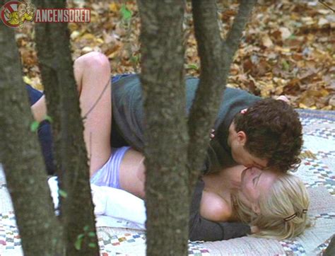 Naked Melissa Sagemiller In Soul Survivors