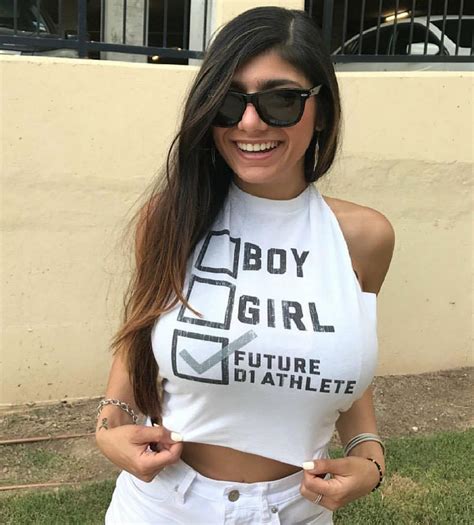 Mia Khalifa Future D Athlete Shirt Pygear