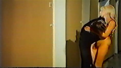 Naked Christine Szenetra In Geile Hirsche Auf Der Flucht