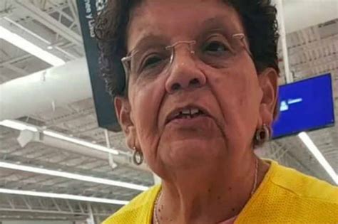 SE LA MOSTRAMOS La polémica que generó una latina en EE UU al negarse a hablar en español Video