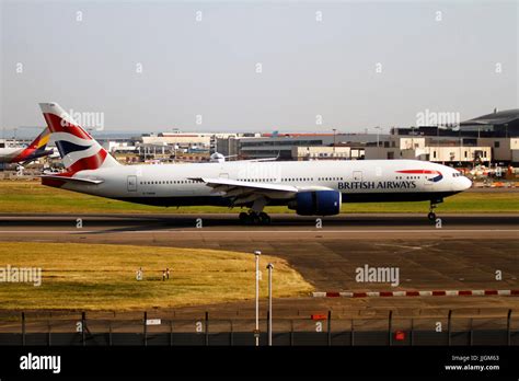 Boeing G Ymmn Er British Airways El Boeing Es Una Familia