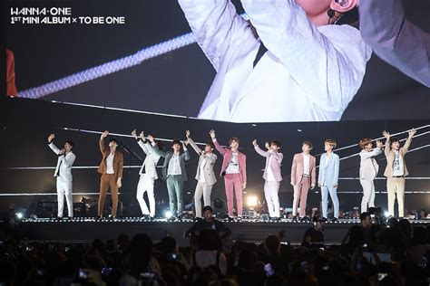 Vì sao Wanna One lại hot dữ dội đến vậy