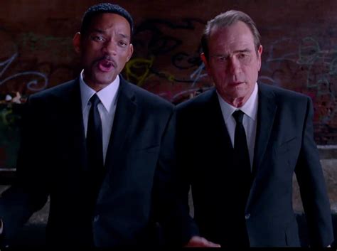 "Men in Black 3" Trailer: Will Smith & Tommy Lee Jones Are Back!