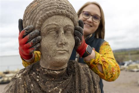 Archaeologists Uncover Astounding Roman Sculptures