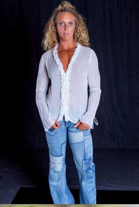 Blonde Bodybuilder With Tiny Tits Flexes While Topless In Blue Jeans CoedCherry