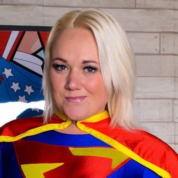 Get 2 Tanya Lixxx Free Stripping And Nude Links At FreeOnes