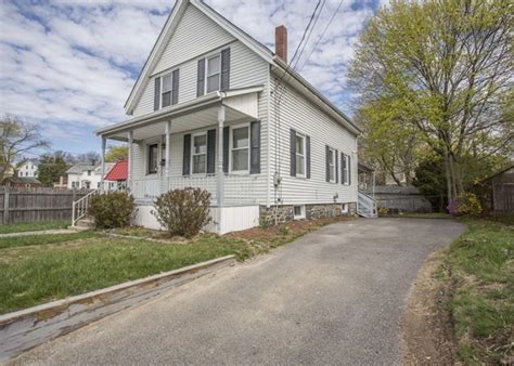 2 Fern St Taunton Ma 02780 Mls 71830754 Redfin