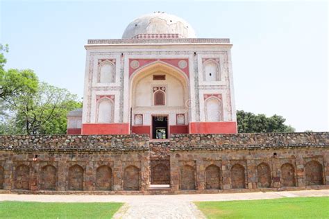 Inside View of Architecture Tomb in Sundar Nursery in Delhi India ...