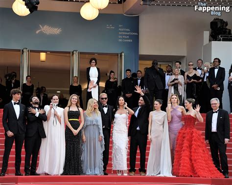 Ella Hunt Shows Off Her Nude Tits At The 77th Annual Cannes Film Festival Fappening