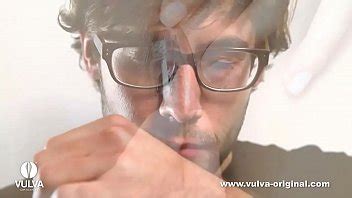 Eating Shaved Pussy XNXX