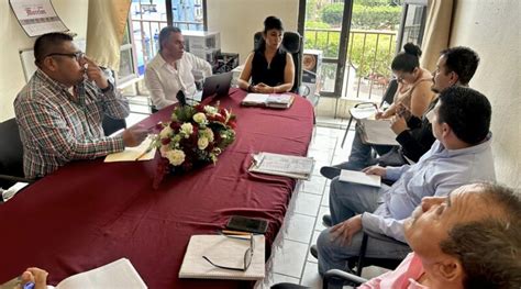 Alcaldesa Brenda Guerra gestiona más obras para Jonacatepec Boletín