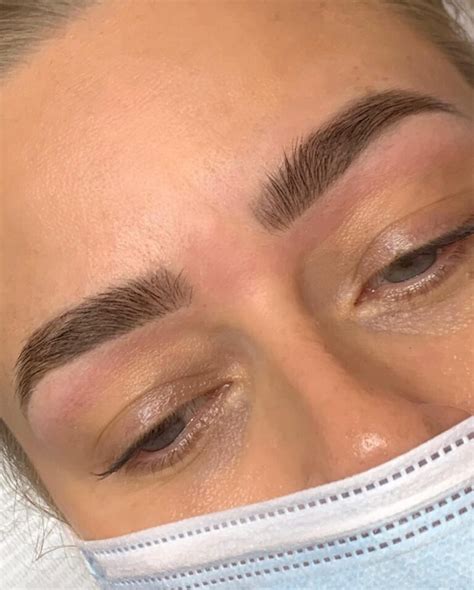 Brow Lamination Vs Microblading Which One To Choose AtoAllinks