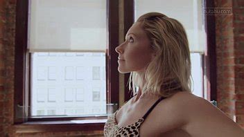 Petite Yoga Babe Tiembla De Orgasmo XVIDEOS