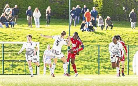 D3F les Brestoises lemportent sans convaincre face à Caen Foot