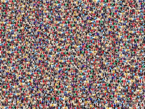 big crowd pictures freepik