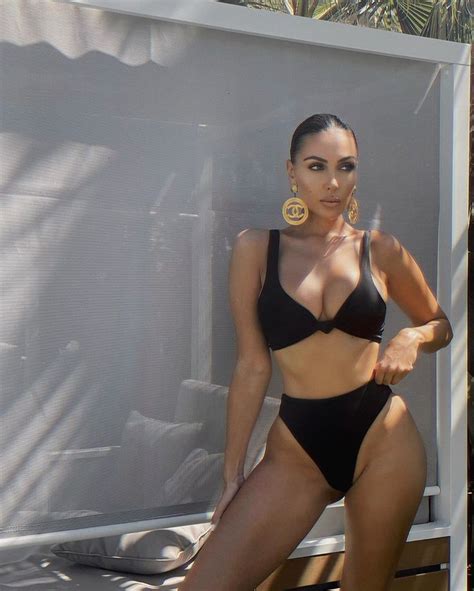 3 Hot Sexy Luba Bikini Pics