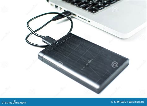 how to connect external hard disk