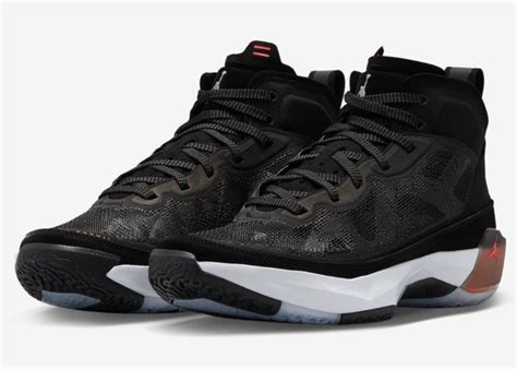 Air Jordan Black Hot Punch DD Release Date SBD