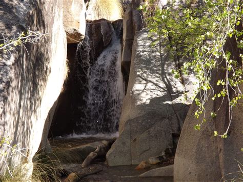 This secret hidden waterfall in madera canyon may be the most