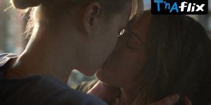 Monica Raymund Lesbian Scene In Hightown Tnaflix