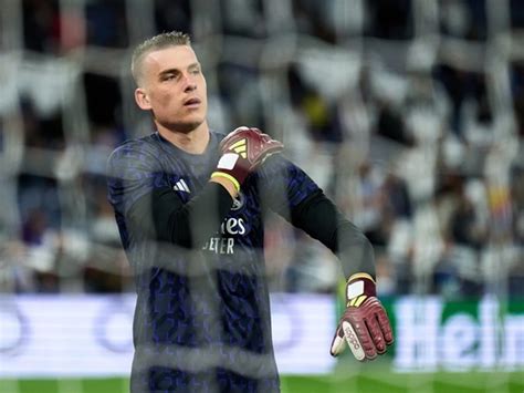 Real Madrid Bertekad Untuk Berikan Andriy Lunin Kontrak Baru Liga