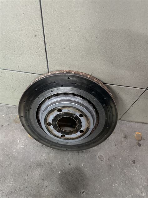 Замена тормозных дисков — Toyota Camry (XV70), 3,5 л, 2018 года ...