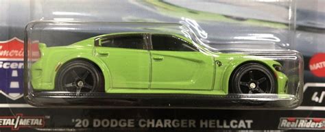 Hot Wheels Dodge Charger Hellcat Real Riders