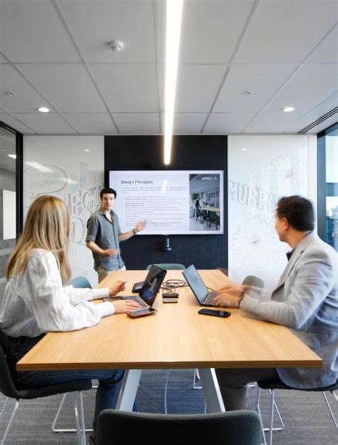 technology   service amicus