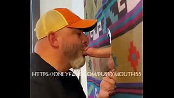 Perfect Cock Appears At Gloryhole XVIDEOS