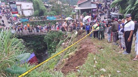 Berikut Kronologi Kecelakaan Bus Di Objek Wisata Guci Yang Bawa