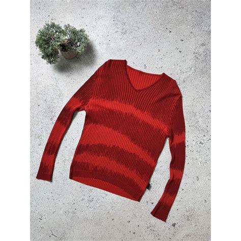 Versace Vintage Versace Classic V2 V-Nevk Sweater Red Avant Garde | Grailed