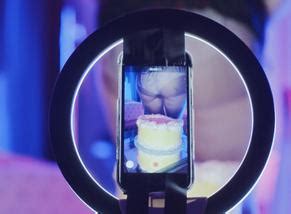 Annie Hamilton Nude Aznude