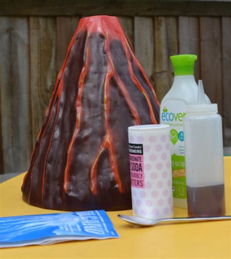 how to make a easy volcano model