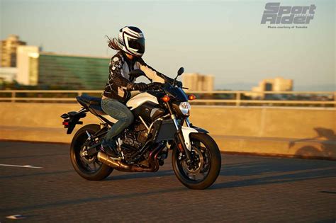 Yamaha Ra M T Fz Phi N B N Naked Bike Ph N Kh I Gi Usd Vi T B I Tdnc