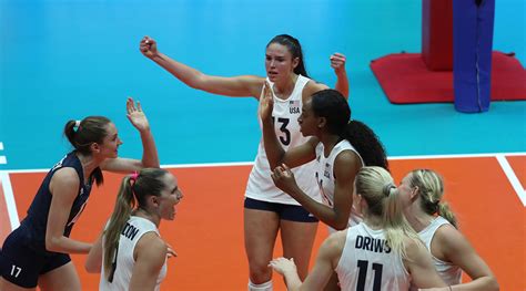 U S Women S Team Reveals First Week Roster For Vnl Usa Volleyball