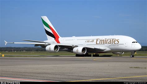 A6 EOB Airbus A380 861 Emirates Arianna Iori JetPhotos