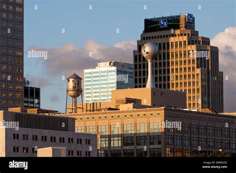 Columbus Ohio Skyline Hi Res Stock Photography And Images Alamy