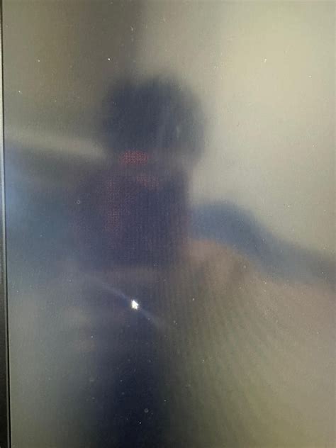 Helios neo 16 has red pixel stains on black screen,Is it possible to