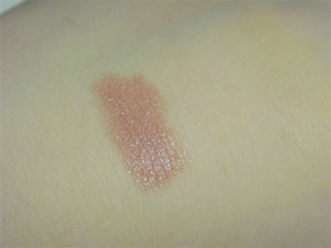 Blog L Oreal Colour Riche Fairest Nude Review Swatch